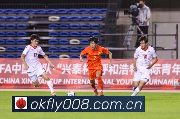 从青训天才到英格兰中场核心 拉拉纳足球生涯高光时刻与战术价值全解析
